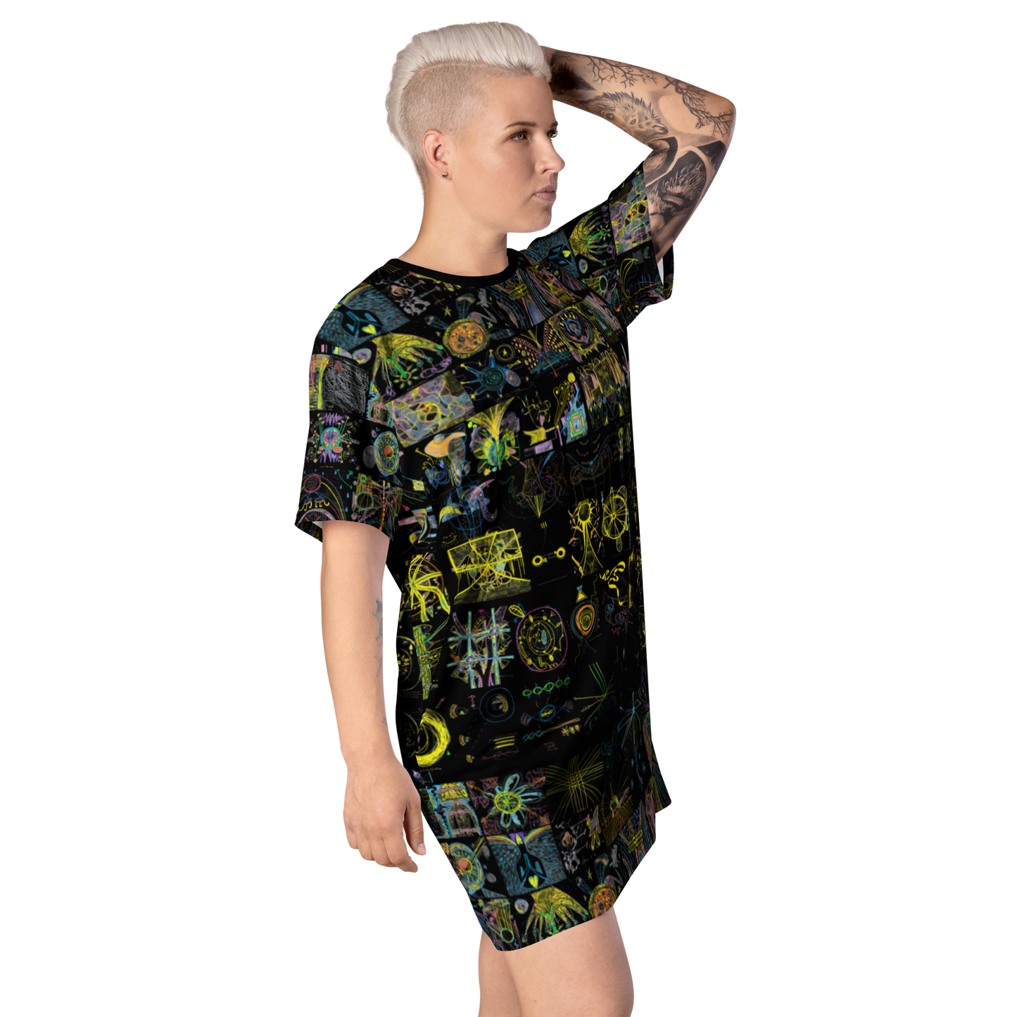 Spacious Hug, T-shirt dress in black