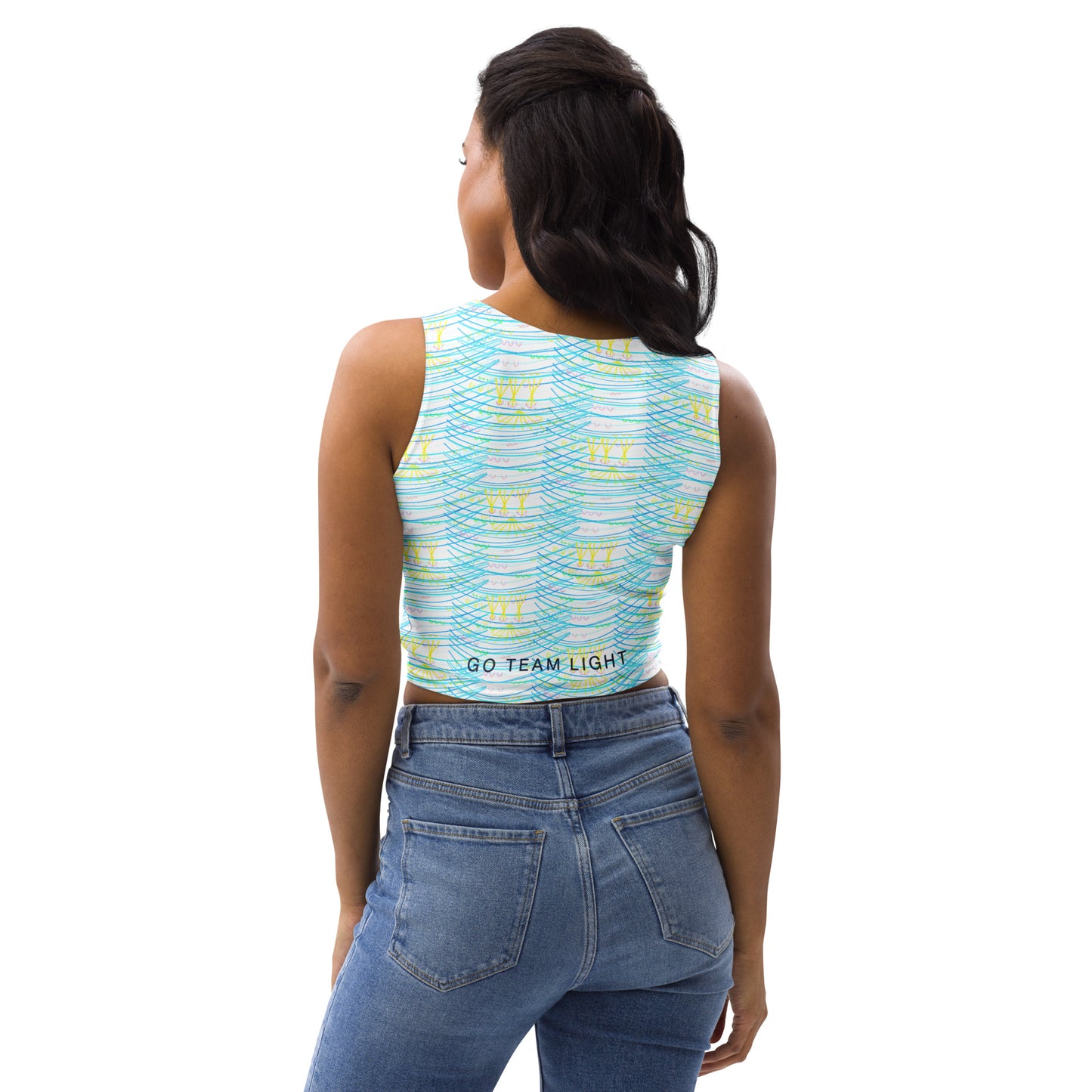 a smile as wide as the sky, body-hugging crop tank