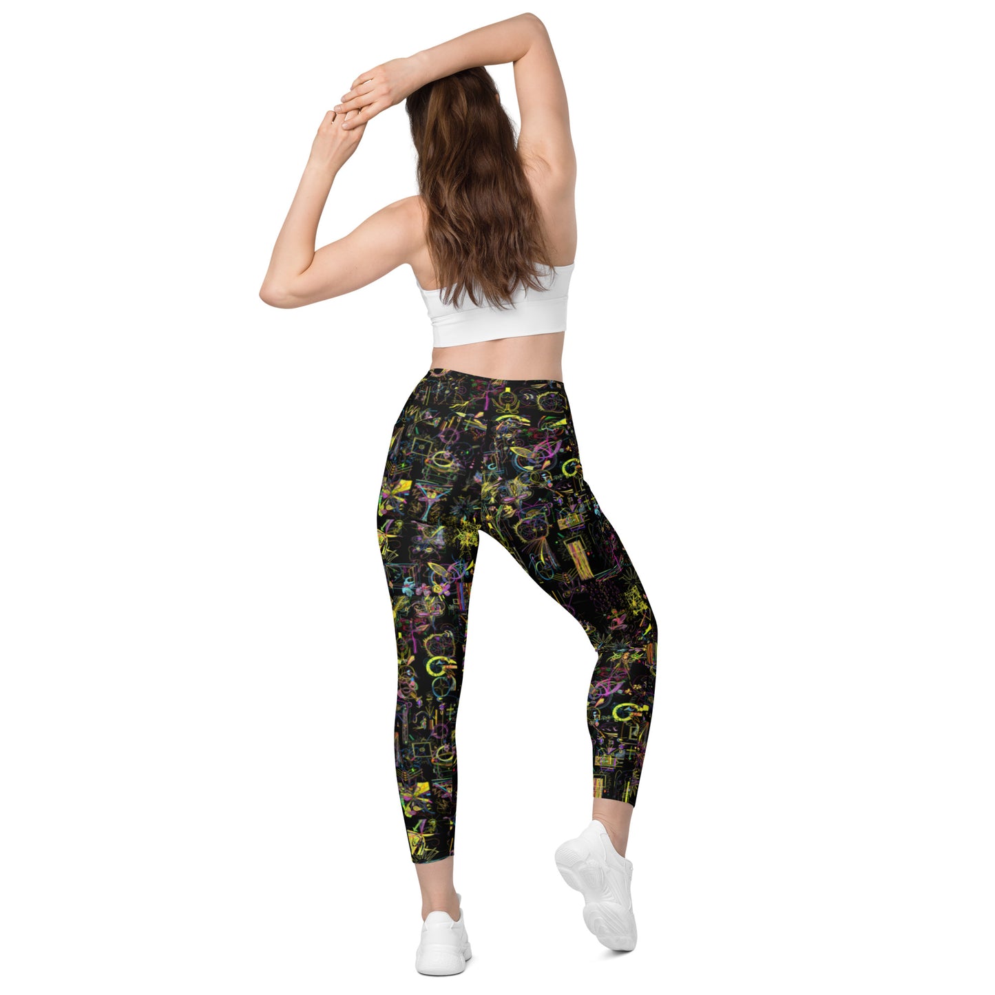 Just Feel, recycled feminine leggings with pockets in black